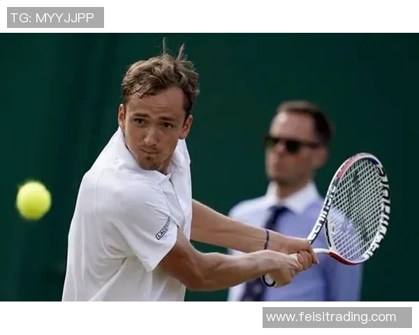 戈芬与特松加激战精彩纷呈谁将赢得这场网球巅峰对决