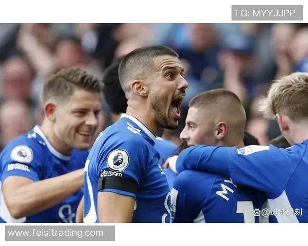 莱斯特城与斯旺西城激战正酣谁能在英超赛场笑到最后