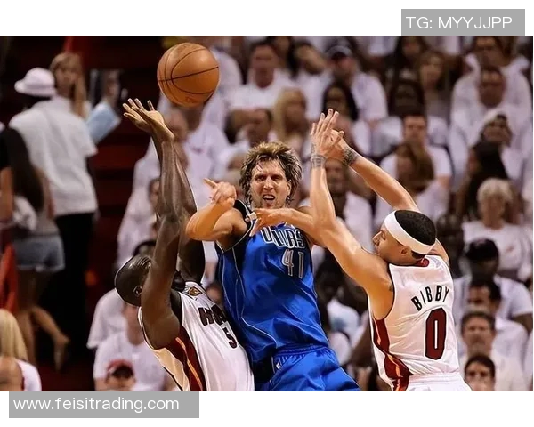 2011年圣诞大战热火与小牛的激烈对决回顾与精彩瞬间分析 2011年圣诞大战热火与小牛的激烈对决回顾与精彩瞬间分析