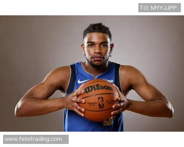 杰登艾维的篮球之路:从大学新星到NBA未来之光的成长历程 杰登艾维的篮球之路:从大学新星到NBA未来之光的成长历程