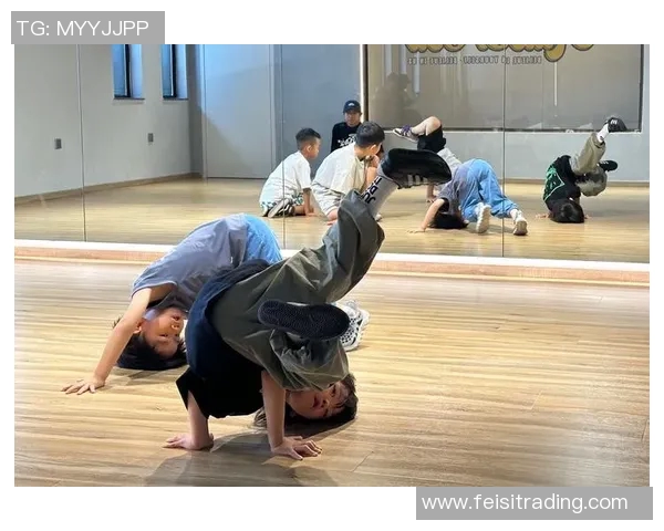 热议街舞:北京街舞队如何实现技术革新与风格演变的双重突破 热议街舞:北京街舞队如何实现技术革新与风格演变的双重突破